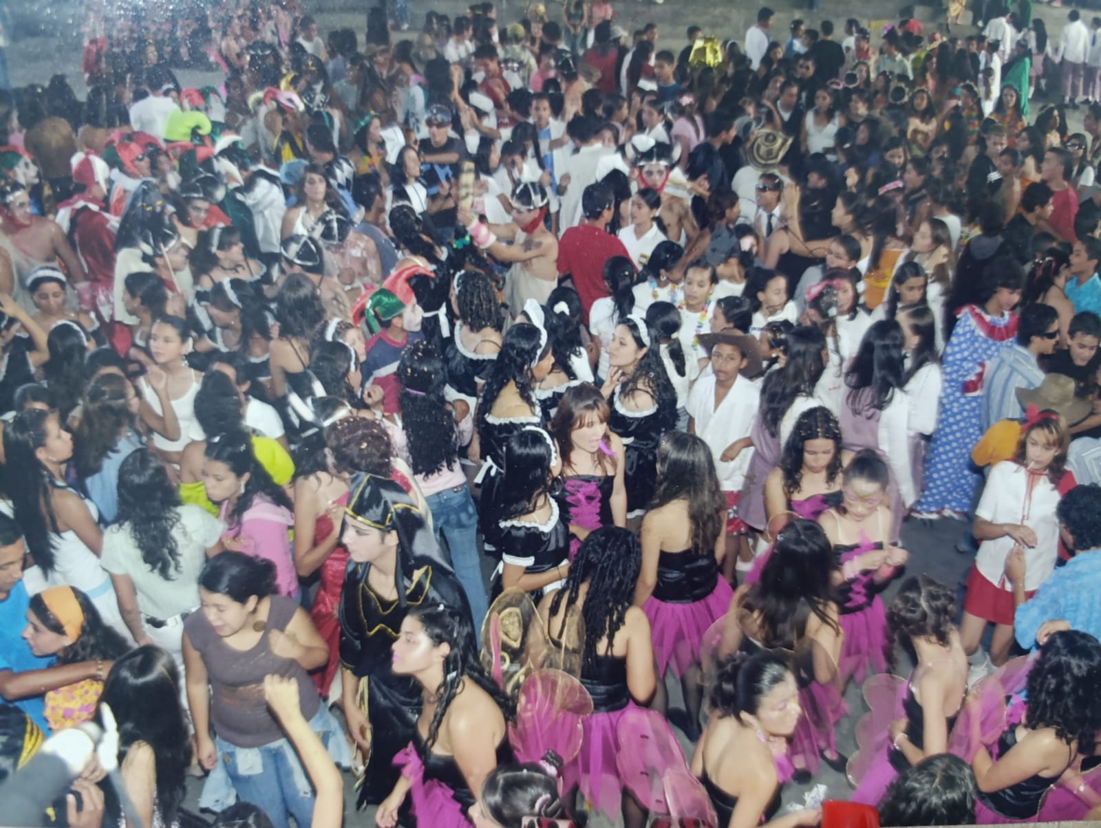 Recuerdo del parche — fiesta y celebración